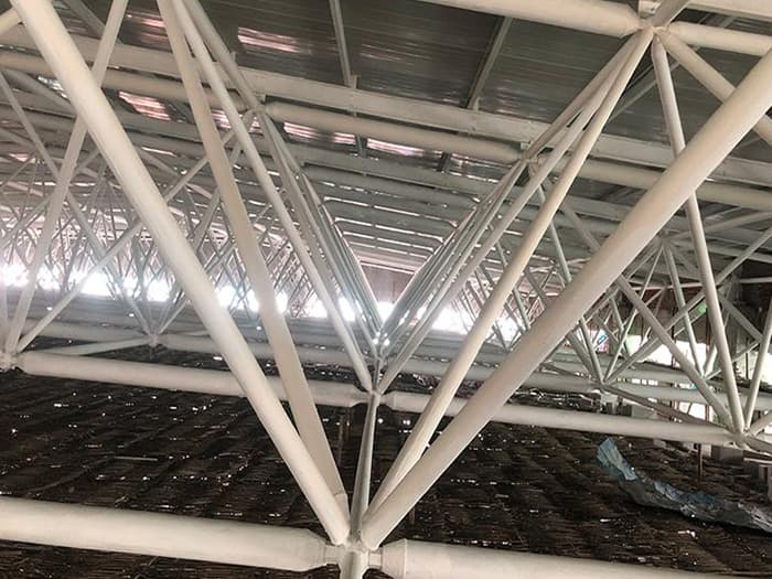 吕梁大型螺栓球网架施工厂家